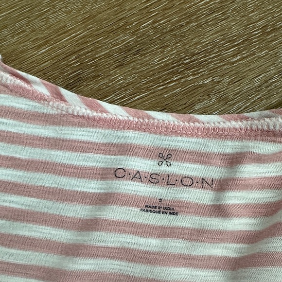 Caslon Pocket Tee Bundle - Picture 2 of 3